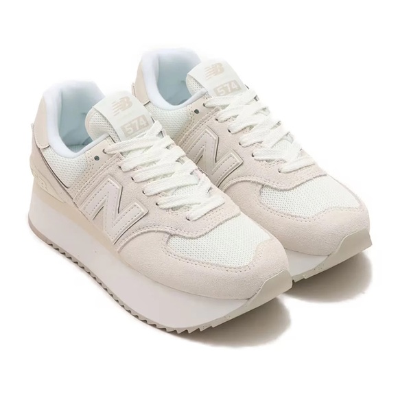 New Balance Womens 574 Platform Casual Sneakers WL574ZSO - Picture 2 of 3